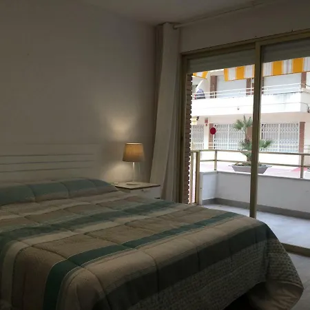 Colibri Apartment *